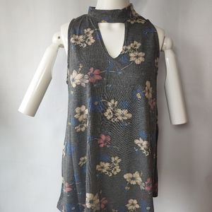 Sleeveless Neck Strapped Floral Top Size Large